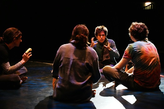 CORSO DI TEATRO<br class="sm:block">BASE PER RAGAZZI